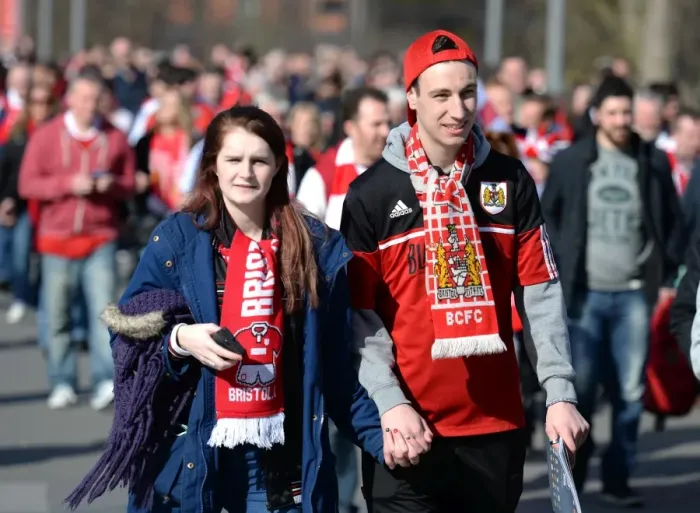 Framed Print : Bristol City Fans Heading to Wembley for Johnstone's Paint Trophy Final (2015) Framed Print : Bristol City Fans Heading to Wembley for Johnstone's Paint Trophy Final (2015)