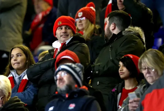 Framed Print : Bristol City Fans Roar at Ipswich Town's Portman Road during Sky Bet Championship Match, December 2016 Framed Print : Bristol City Fans Roar at Ipswich Town's Portman Road during Sky Bet Championship Match, December 2016