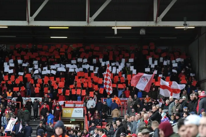 Framed Print : Bristol City Fans Unite: Red and White Card Protest Against Blackburn Rovers, Sky Bet Championship (December 2015) Framed Print : Bristol City Fans Unite: Red and White Card Protest Against Blackburn Rovers, Sky Bet Championship (December 2015)