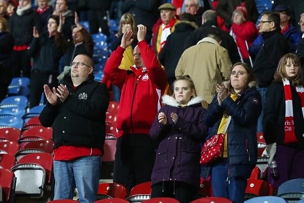 Bristol City Fans United: A Sea of Applause at Full-Time vs. Huddersfield Town (10.12.16)