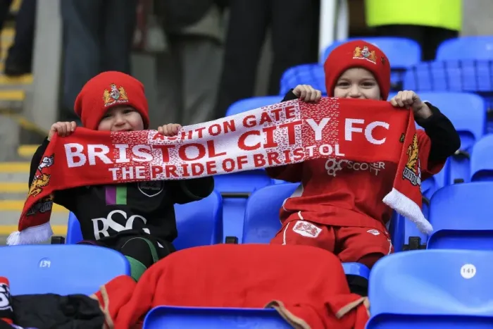 Framed Print : Bristol City Fans Unwavering Passion at Madejski Stadium - Sky Bet Championship Match