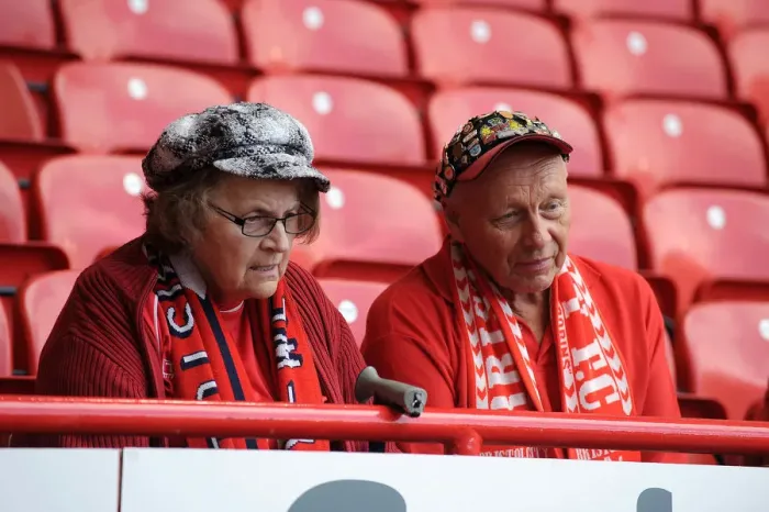 Framed Print : Bristol City Fans Watch Intently as Sheffield United vs. Bristol City Kicks Off: Sky Bet League One Opening Game, Bramal Lane