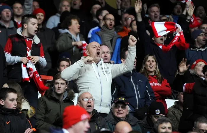 Framed Print : Bristol City Fans Go Wild Celebrating Aden Flint's Goal Against Nottingham Forest (27.2.2016)