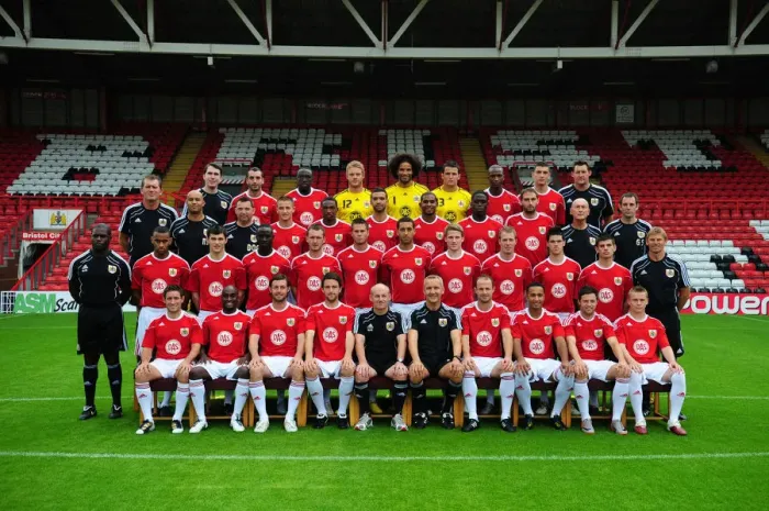 Framed Print : Bristol City FC 2016-2017: The Squad and Management Team Framed Print : Bristol City FC 2016-2017: The Squad and Management Team