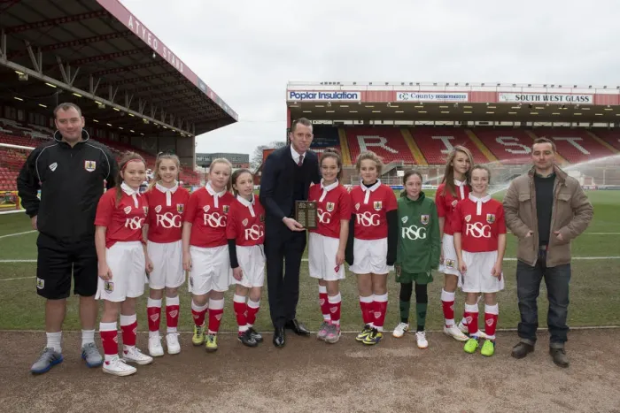 Framed Print : Bristol City FC: Aaron Wilbraham Celebrates Kids Cup Victory over Fleetwood Town, January 2015