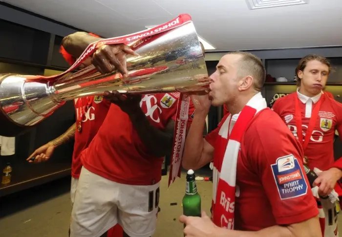Framed Print : Bristol City FC: Celebrating Johnstone's Paint Trophy Victory - Wilbraham and Emmanuel-Thomas Triumph at Wembley Framed Print : Bristol City FC: Celebrating Johnstone's Paint Trophy Victory - Wilbraham and Emmanuel-Thomas Triumph at Wembley