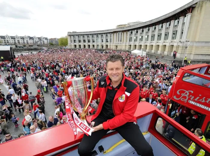 Framed Print : Bristol City FC: Celebrating League One Victory with Thousands of Fans