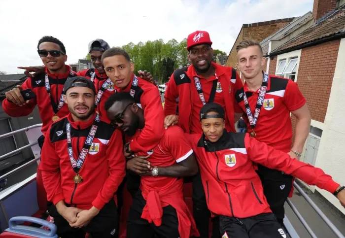 Framed Print : Bristol City FC: Champions Bus Parade (May 2015) Framed Print : Bristol City FC: Champions Bus Parade (May 2015)