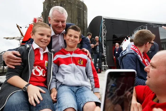 Framed Print : Bristol City FC: Champions Parade - Throngs of Fans Celebrate Promotion to Championship with Steve Lansdown Framed Print : Bristol City FC: Champions Parade - Throngs of Fans Celebrate Promotion to Championship with Steve Lansdown