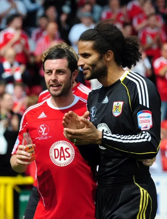 Framed Print : Bristol City FC: David James and Jamie McAllister - A Championship Showdown at Ashton Gate Stadium (07 / 05 / 2011)