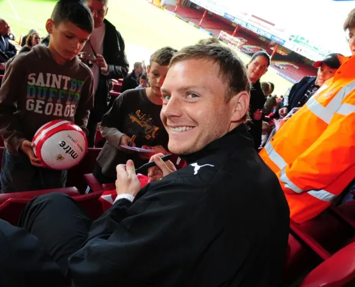 Framed Print : Bristol City FC First Team Open Day 09-10: Behind the Scenes with the Squad