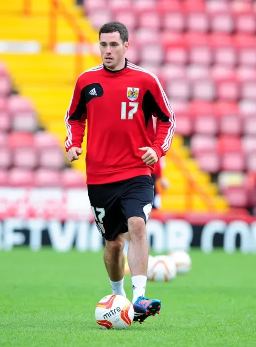 Framed Print : Bristol City FC: Greg Cunningham in Action at Pre-Season Open Day Framed Print : Bristol City FC: Greg Cunningham in Action at Pre-Season Open Day