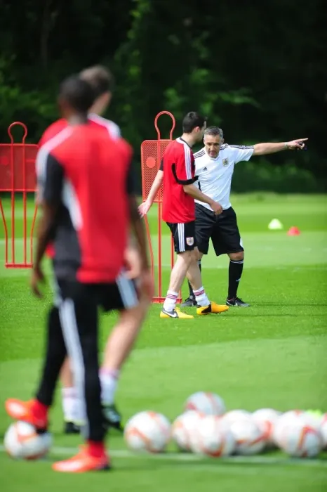 Framed Print : Bristol City FC: John Pemberton Leads Pre-Season Training Session