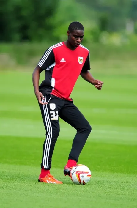 Framed Print : Bristol City FC: Jordan Wynter Kicks Off Pre-Season Training Ahead of Npower League One Campaign Framed Print : Bristol City FC: Jordan Wynter Kicks Off Pre-Season Training Ahead of Npower League One Campaign