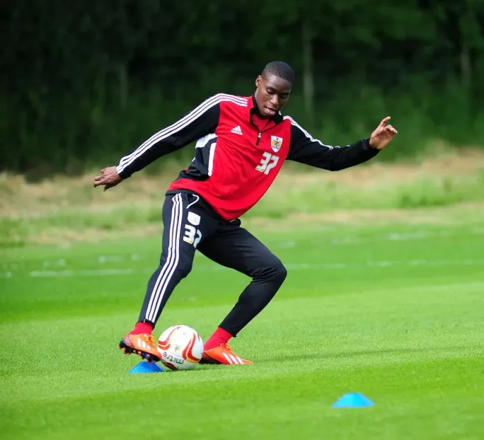 Framed Print : Bristol City FC: Jordy Wynter at Pre-Season Training Framed Print : Bristol City FC: Jordy Wynter at Pre-Season Training