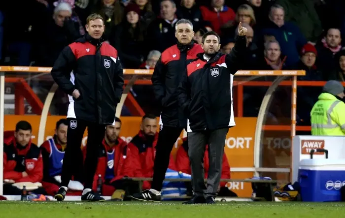 Framed Print : Bristol City FC: Lee Johnson Gives Instructions to Players Against Nottingham Forest, 2017 Framed Print : Bristol City FC: Lee Johnson Gives Instructions to Players Against Nottingham Forest, 2017