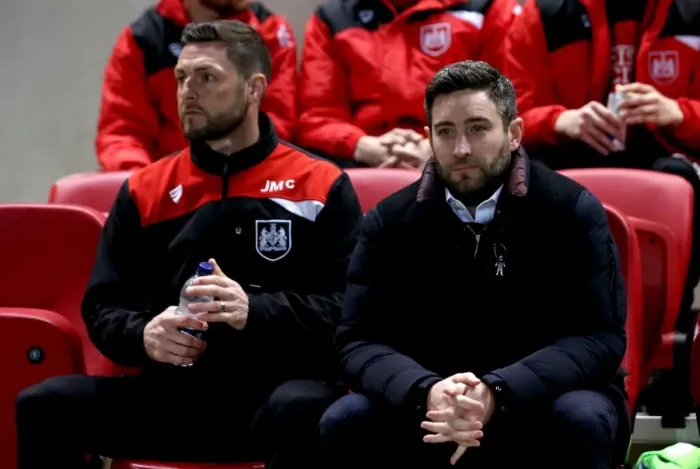 Framed Print : Bristol City FC: Lee Johnson and Jamie McAllister Discuss Tactics Ahead of Norwich City Clash at Ashton Gate