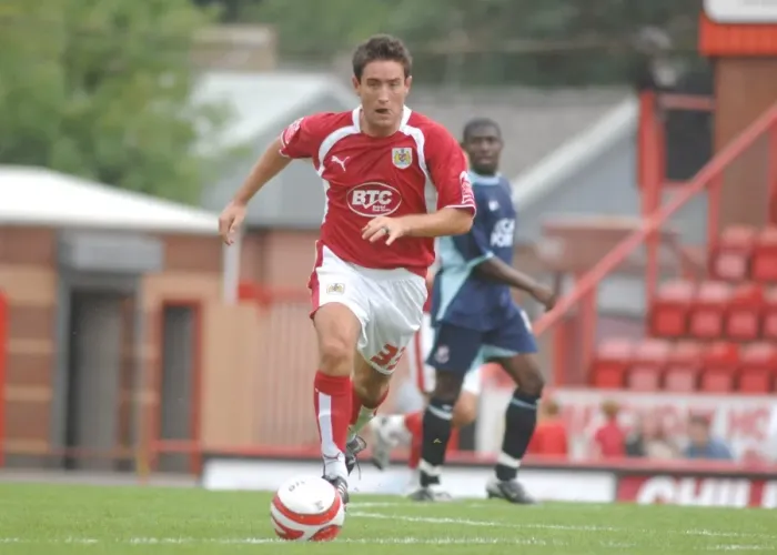 Framed Print : Bristol City FC: Lee Johnson Leading the Charge in Pre-Season Training Framed Print : Bristol City FC: Lee Johnson Leading the Charge in Pre-Season Training