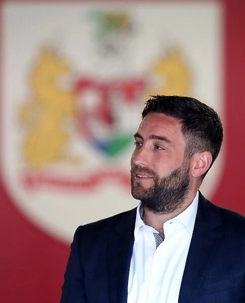 Bristol City FC: Lee Johnson Leads the Charge Against Barnsley in Sky Bet Championship Clash, 22nd April 2017