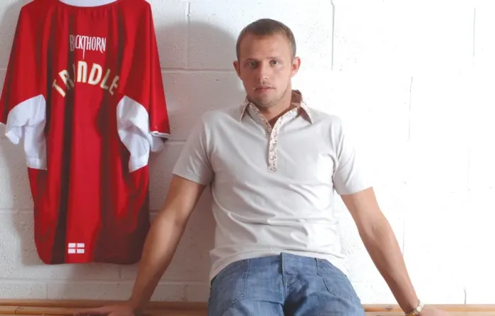 Framed Print : Bristol City FC: Lee Trundle in Action