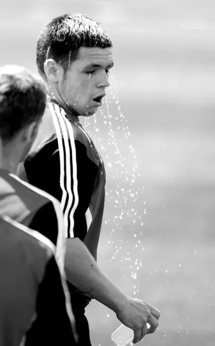 Framed Print : Bristol City FC: Lewis Carey Training in Action