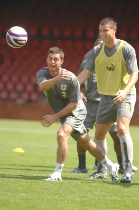 Framed Print : Bristol City FC: McAllister and Vasko in Training (07-08) Framed Print : Bristol City FC: McAllister and Vasko in Training (07-08)