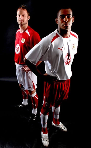 Bristol City FC: New Kit Reveal - Team Portraits