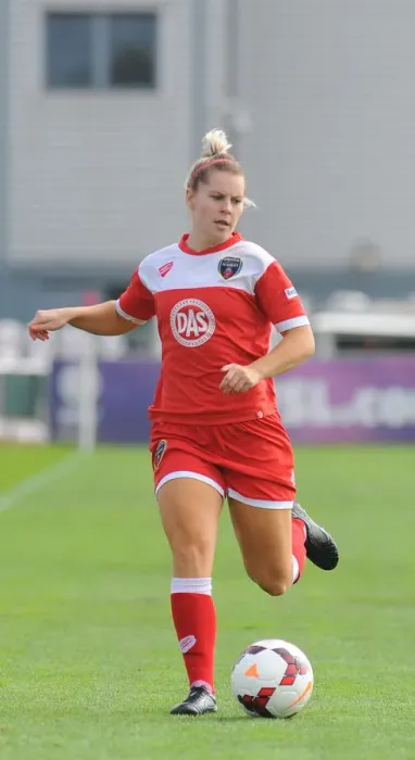 Framed Print : Bristol City FC: Nicola Watts in Action - BAWFC vs Man City Ladies, Women's Football Framed Print : Bristol City FC: Nicola Watts in Action - BAWFC vs Man City Ladies, Women's Football