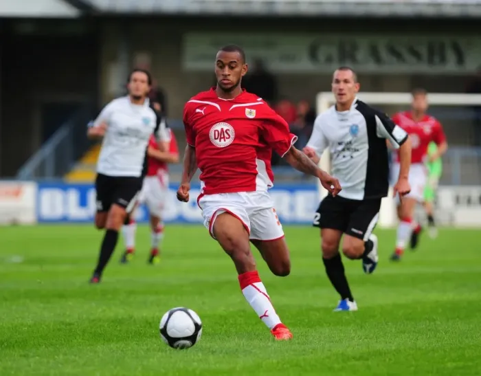 Framed Print : Bristol City FC: Pre-Season Friendly Against Dorchester (09-10) Framed Print : Bristol City FC: Pre-Season Friendly Against Dorchester (09-10)