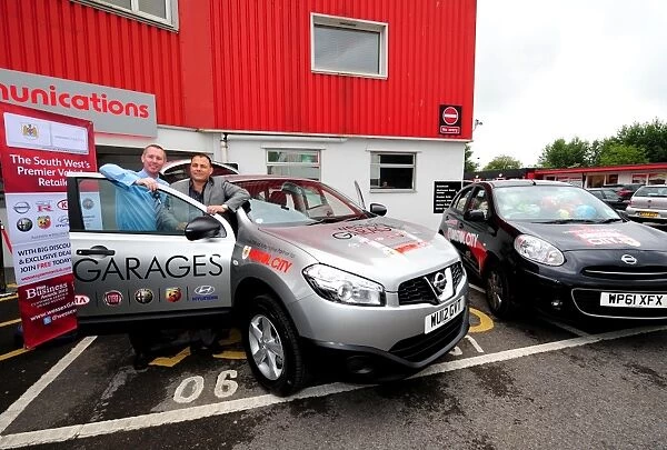 Bristol City FC Receives New Media Car from Wessex Garages Ahead of Pre-Season Open Day (July 2012)