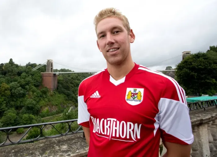 Framed Print : Bristol City FC: Scott Wagstaff's Pre-Season Portrait at Avon Gorge Hotel