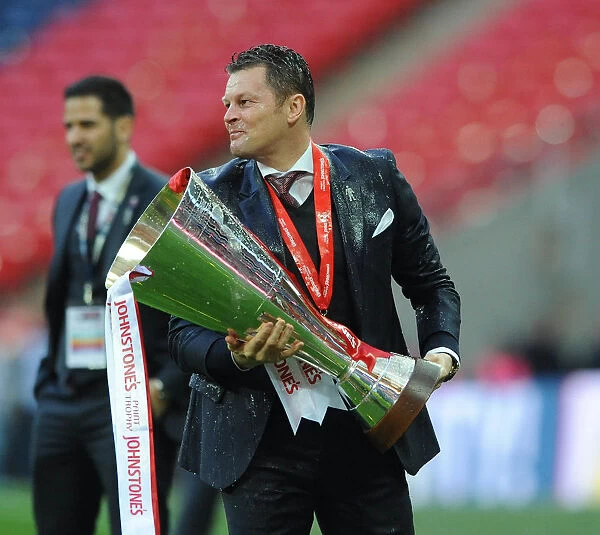 Bristol City FC: Steve Cotterill Leads the Way in Johnstone's Paint Trophy Final against Walsall