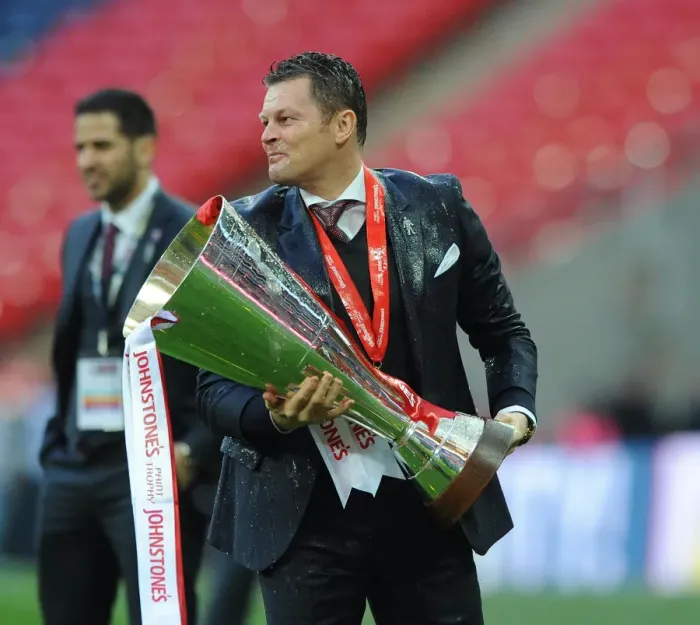 Framed Print : Bristol City FC: Steve Cotterill Leads the Way in Johnstone's Paint Trophy Final against Walsall
