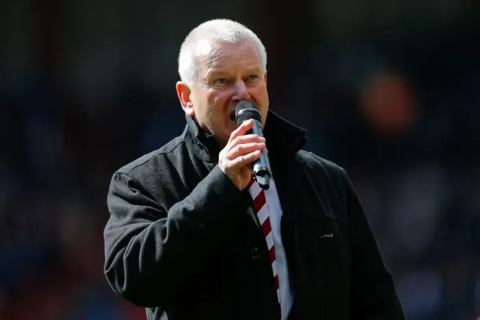 Framed Print : Bristol City FC: Steve Lansdown Addresses Fans at Half-Time vs. Huddersfield Town (300416) Framed Print : Bristol City FC: Steve Lansdown Addresses Fans at Half-Time vs. Huddersfield Town (300416)