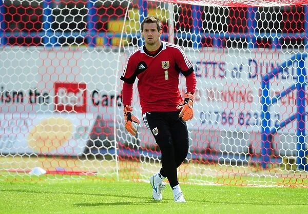 Bristol City FC: Tom Heaton's Focused Training Moment, July 2012 (Joseph Meredith)