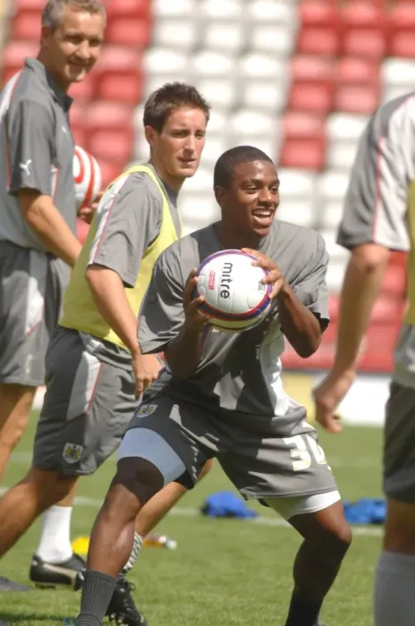 Framed Print : Bristol City FC: Tristan Plummer's Intense Training (07-08)