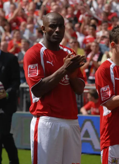 Framed Print : Bristol City FC's Dele Adebola: Celebrating Promotion to Championship after Play-Off Final Triumph Framed Print : Bristol City FC's Dele Adebola: Celebrating Promotion to Championship after Play-Off Final Triumph