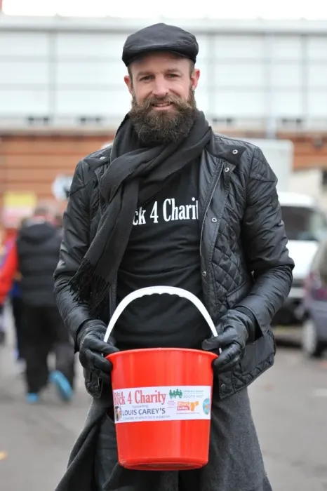 Framed Print : Bristol City FC's Louis Carey Collects for Charity During FA Cup Match Framed Print : Bristol City FC's Louis Carey Collects for Charity During FA Cup Match