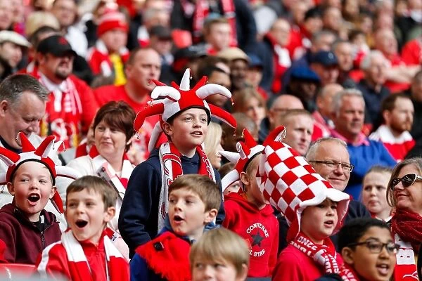 Bristol City FC's Thrilling Johnstones Paint Trophy Victory: Fans Jubilant Celebrations at Wembley