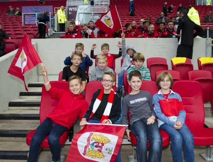 Framed Print : Bristol City FC's Thrilling Victory over Nottingham Forest: Jubilant Fan Celebrations at Ashton Gate Stadium (October 1, 2016)