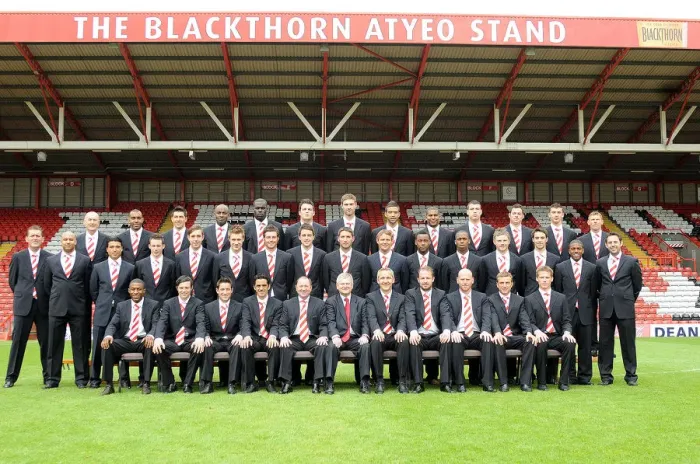 Framed Print : Bristol City First Team: 07-08 Season - Team Photo