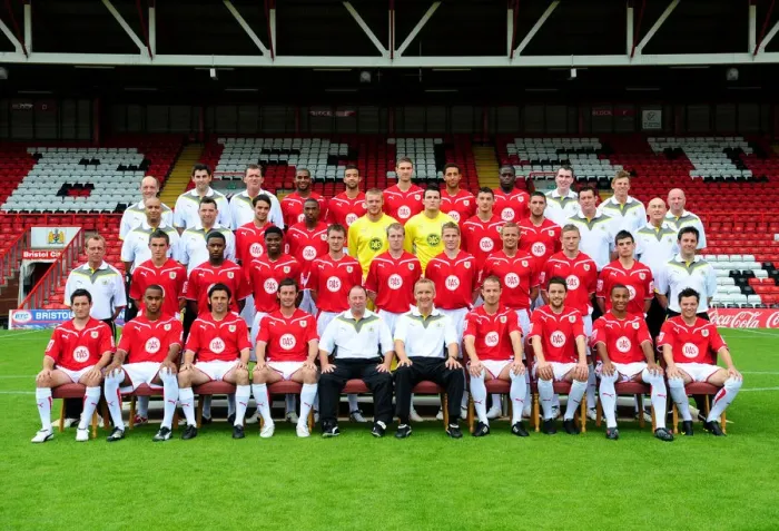 Framed Print : Bristol City First Team: 09-10 Unified Season Photo - Team Image Framed Print : Bristol City First Team: 09-10 Unified Season Photo - Team Image