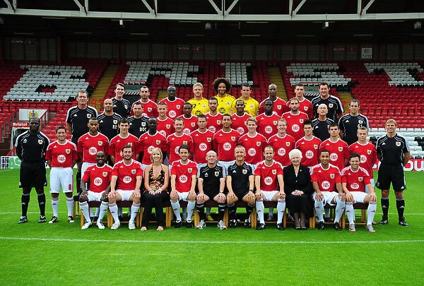 Bristol City First Team: 10-11 Season - Unified Team Image