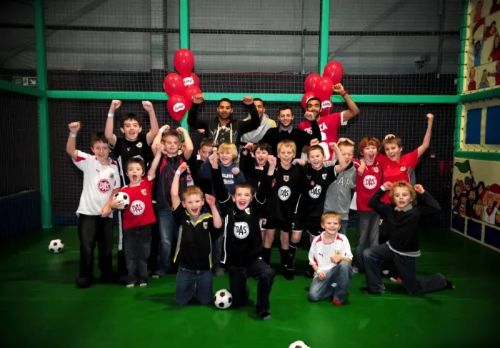 Framed Print : Bristol City First Team: City Redz Christmas Party at Jump (2009-10) Framed Print : Bristol City First Team: City Redz Christmas Party at Jump (2009-10)
