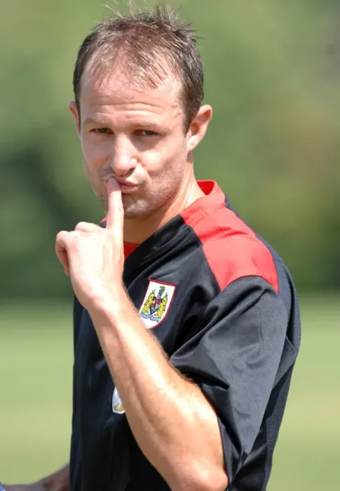 Framed Print : Bristol City First Team: Gearing Up for the 08-09 Season - Pre-Season Training Framed Print : Bristol City First Team: Gearing Up for the 08-09 Season - Pre-Season Training