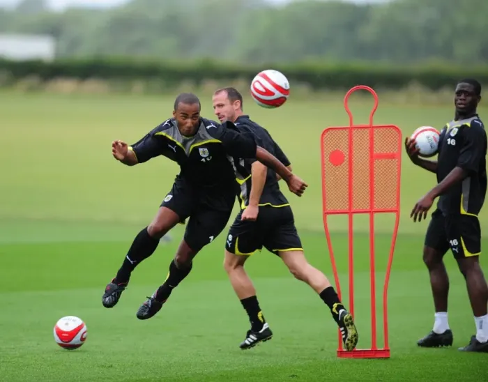 Framed Print : Bristol City First Team: Gearing Up for the 09-10 Season - Pre-Season Training Framed Print : Bristol City First Team: Gearing Up for the 09-10 Season - Pre-Season Training