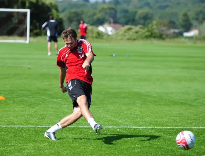 Framed Print : Bristol City First Team: Gearing Up for the 10-11 Season - Training Session on September 2, 2010