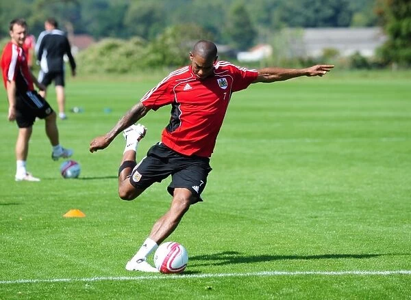 Bristol City First Team: Gearing Up for the 2010-11 Season - Training Session 2-9-10