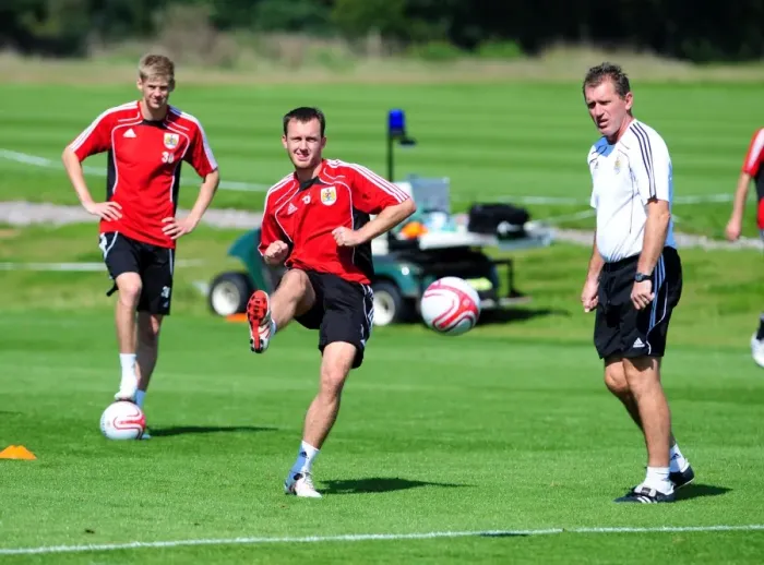 Framed Print : Bristol City First Team: Gearing Up for Season 10-11 - Training Sessions (September 2, 2010) Framed Print : Bristol City First Team: Gearing Up for Season 10-11 - Training Sessions (September 2, 2010)