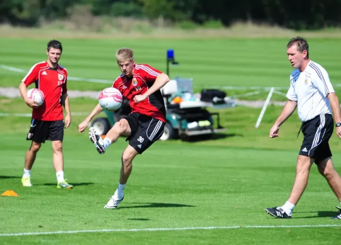 Framed Print : Bristol City First Team: Gearing Up for Season 10-11 - Training Sessions (September 2, 2010) Framed Print : Bristol City First Team: Gearing Up for Season 10-11 - Training Sessions (September 2, 2010)